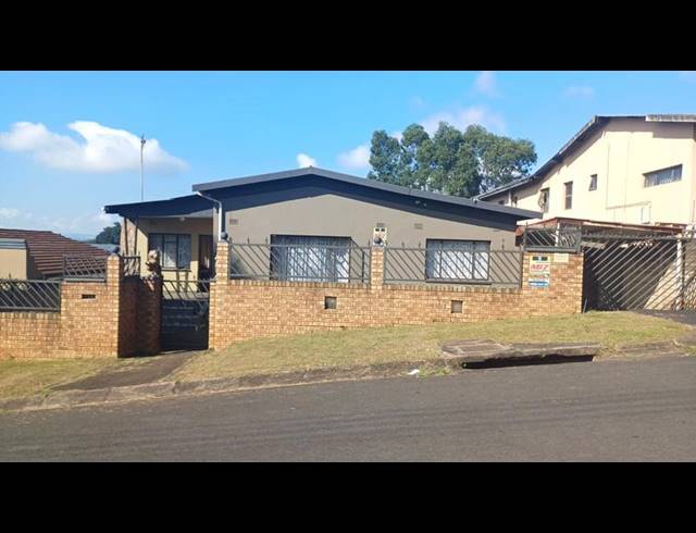 3 BEDROOM HOUSE FOR SALE IN NEWHOLME